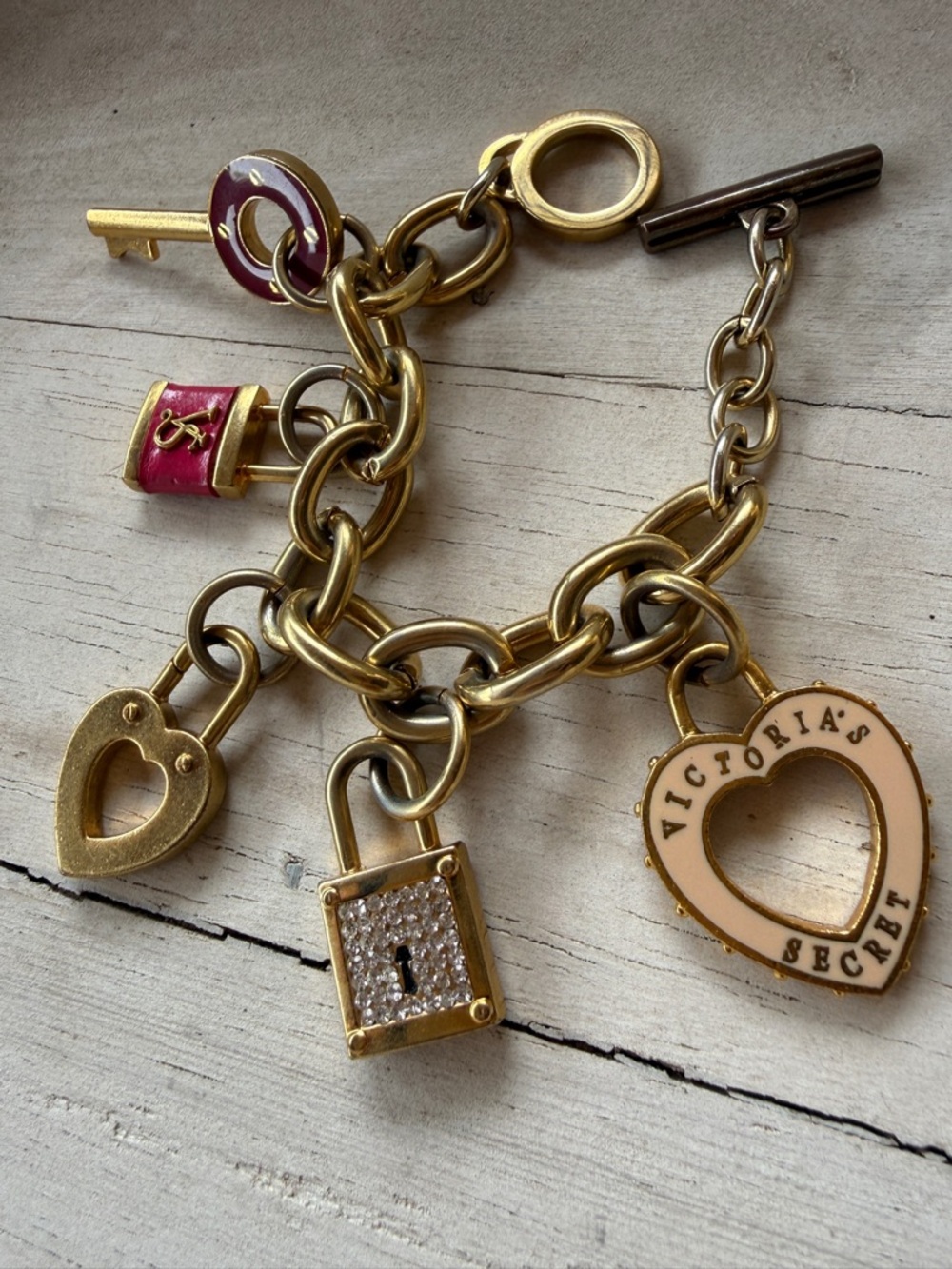 RARE Vintage Victoria Secret Charm Bracelet NICE